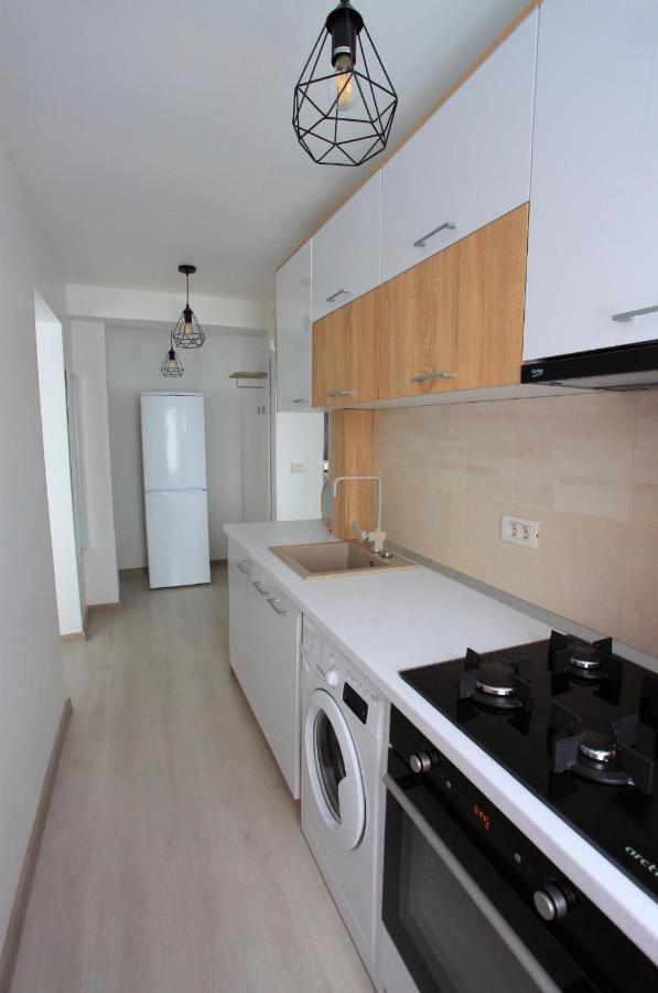Apartament Delora View Bumbesti-Jiu Exteriér fotografie