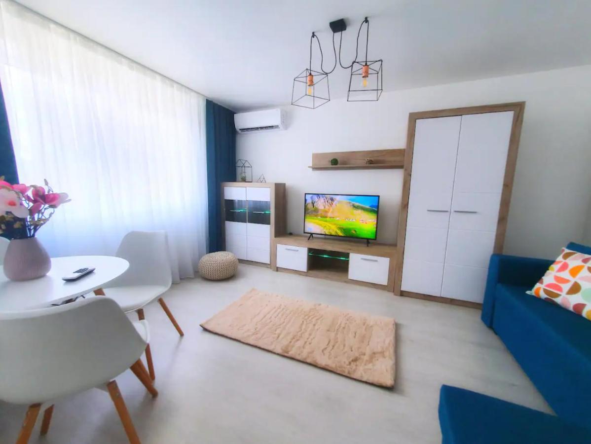 Apartament Delora View Bumbesti-Jiu Exteriér fotografie